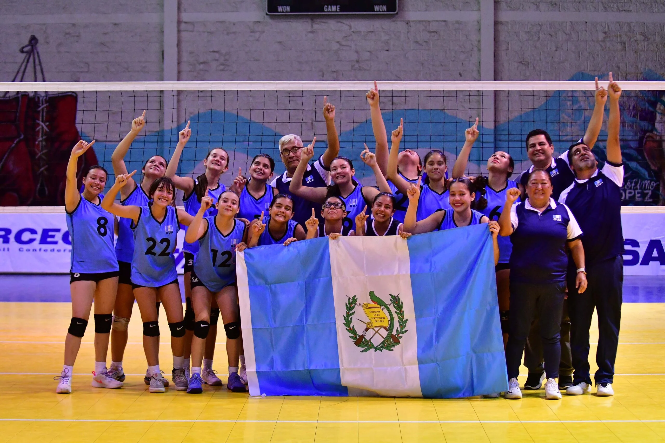 Guatemala es campeona del Sub-17 femenino de AFECAVOL tras vencer a Honduras en una final de cinco sets